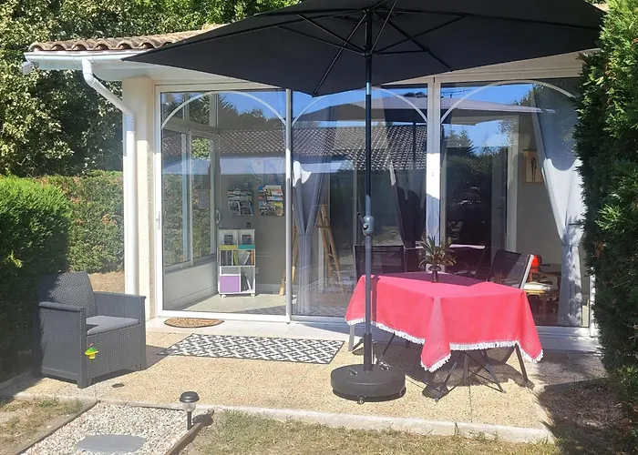 Les Murmures De La Vigne Lejlighed Avensan